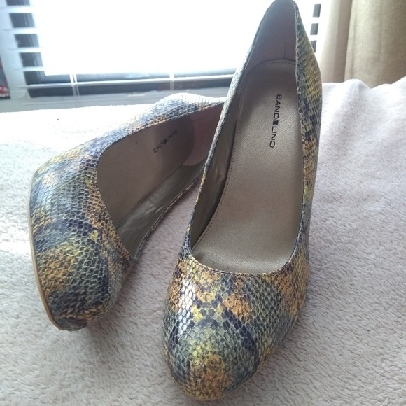 Bandolino - Serpent Print - Picture 6 of 8